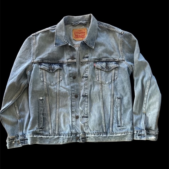 Levi’s Jean jacket - Picture 1 of 6